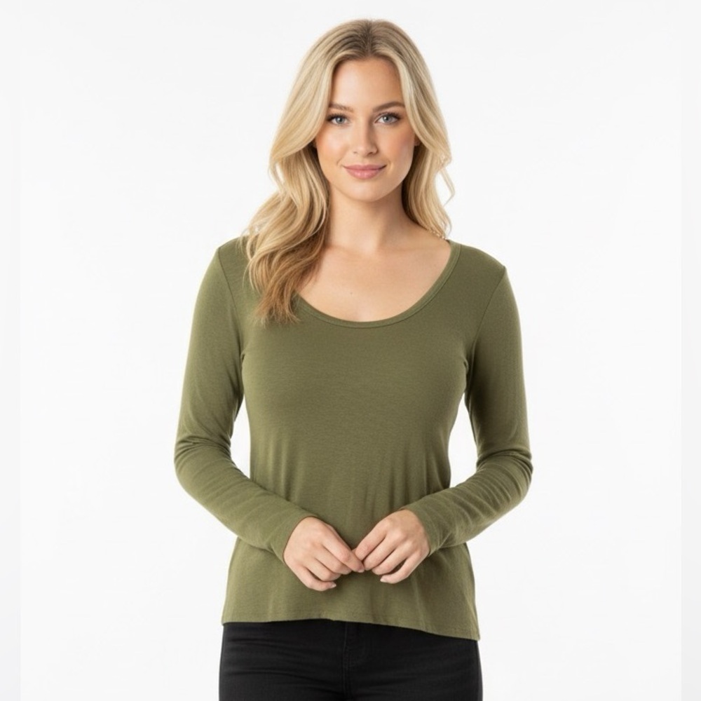 MeJane small olive green long sleeve shirt